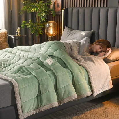 UltraSoft European Fleece Weighted Blanket – Thickened Winter Comforter for Cozy Sleep
